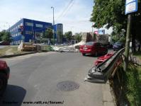 Imagine atasata: Accident Pasajul Jiul - 2015.06.08 - 13.jpg